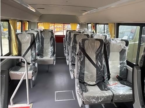 Diesel 170HP Power Custom Off Road Military Vehicles 4x4 Bus 6m Body 17 καθίσματα