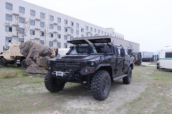Αλεξίσφαιρο αμάξωμα αυτοκινήτου Custom Off Road Military Vehicle 6 Man Assault Vehicle 4x4