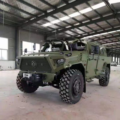 China DONGFENG Off Road Στρατιωτικό αλεξίσφαιρο όχημα διοίκησης 4x4 Diesel Engine 300hp