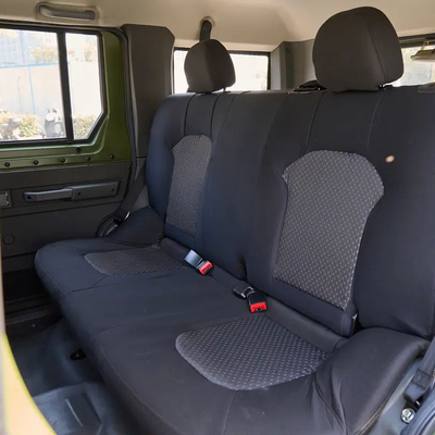 Προσαρμογή Off Road BJ2036 Μοντέλο 4x4 IVECO Diesel 136hp 4WD SUV 5 θέσεων Command Car