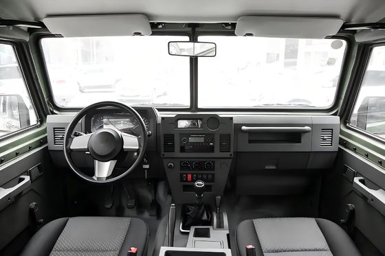 Προσαρμογή Off Road BJ2036 Μοντέλο 4x4 IVECO Diesel 136hp 4WD SUV 5 θέσεων Command Car