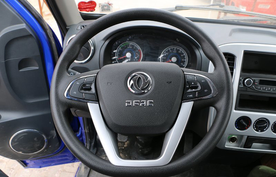 Ελαφριά βενζίνη 6 φορτηγών φορτίου Dongfeng αριστερό Drive ροδών 4x2 RWD