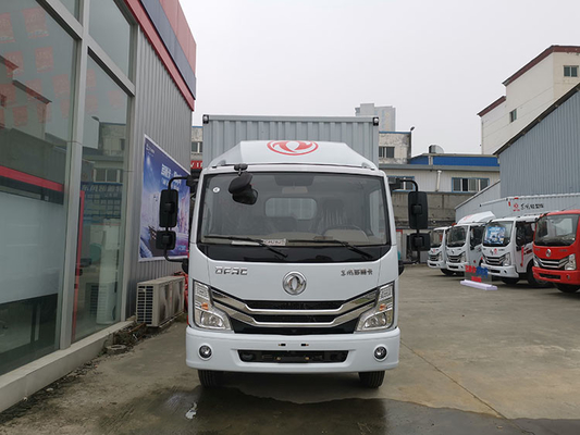 Ελαφρύ πλάτος 1730mm ευρώ 2 ευρώ 6 YUCHAI Engine Van Lorry αμαξιών φορτηγών GVW 3.5T-4.5T φορτίου