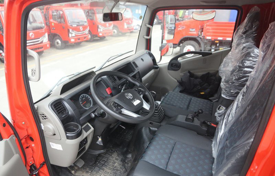 Diesel Box Van Cargo Truck GVW 5,5 - πλάτος 2030mm αμαξιών 7.5T μηχανή YUCHAI