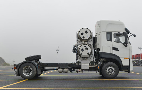LNG CNG μεταφορών αγαθών μάζα έλξης μηχανών ρυμουλκών 500HP τρακτέρ 32,4 τόνος