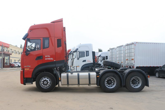 Ανώτατη ροπή 2650N.m φορτηγών 560hp τρακτέρ Dongfeng diesel για τη μεταφορά των εμπορευμάτων